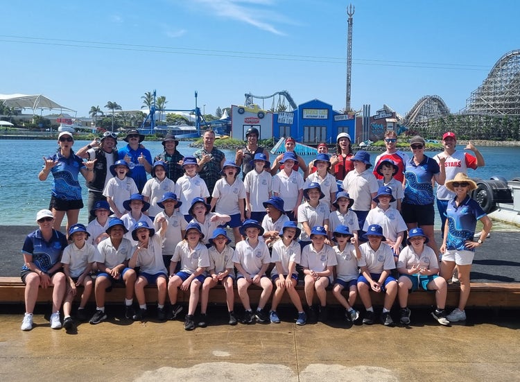 A large group of students at Sea World for an excursion